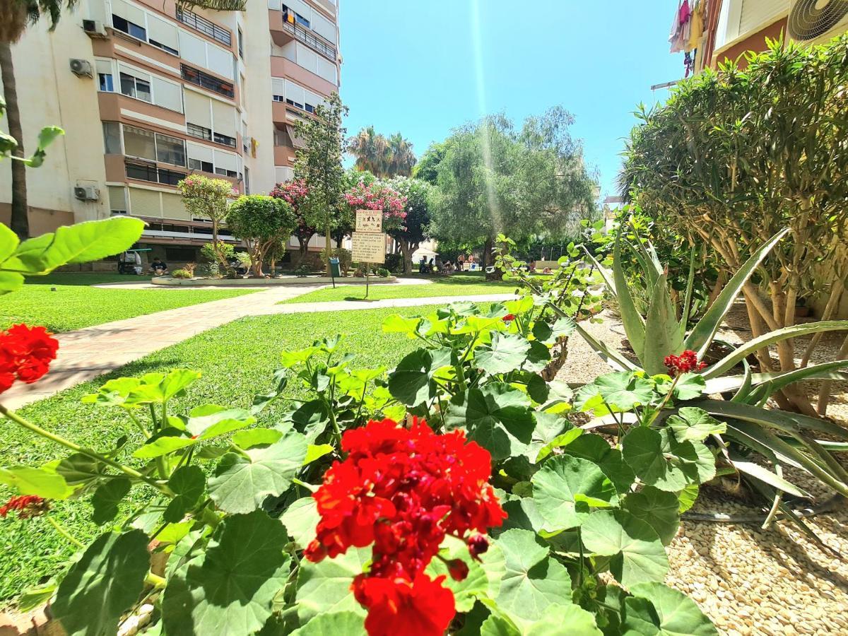 Aa Guest - El Mono De Torre Del Mar Eco Apartment 外观 照片